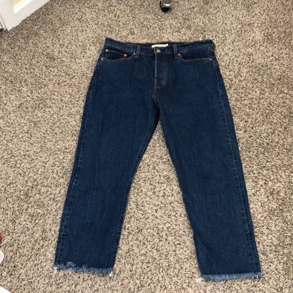 Levi’s Premium Denim Wedgie Straight Crop Leg Jeans Size 32 Dark Blue High Rise - Picture 2 of 11